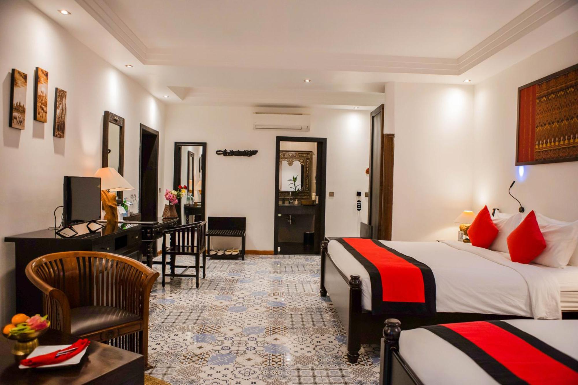 La Rose Suites Phnom Penh Exterior foto