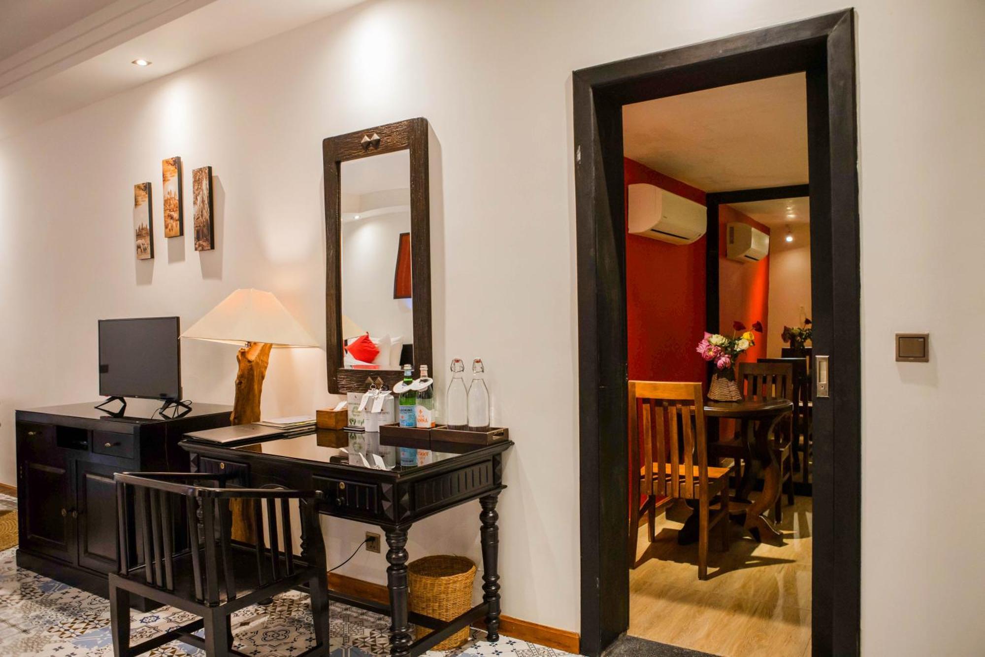 La Rose Suites Phnom Penh Exterior foto
