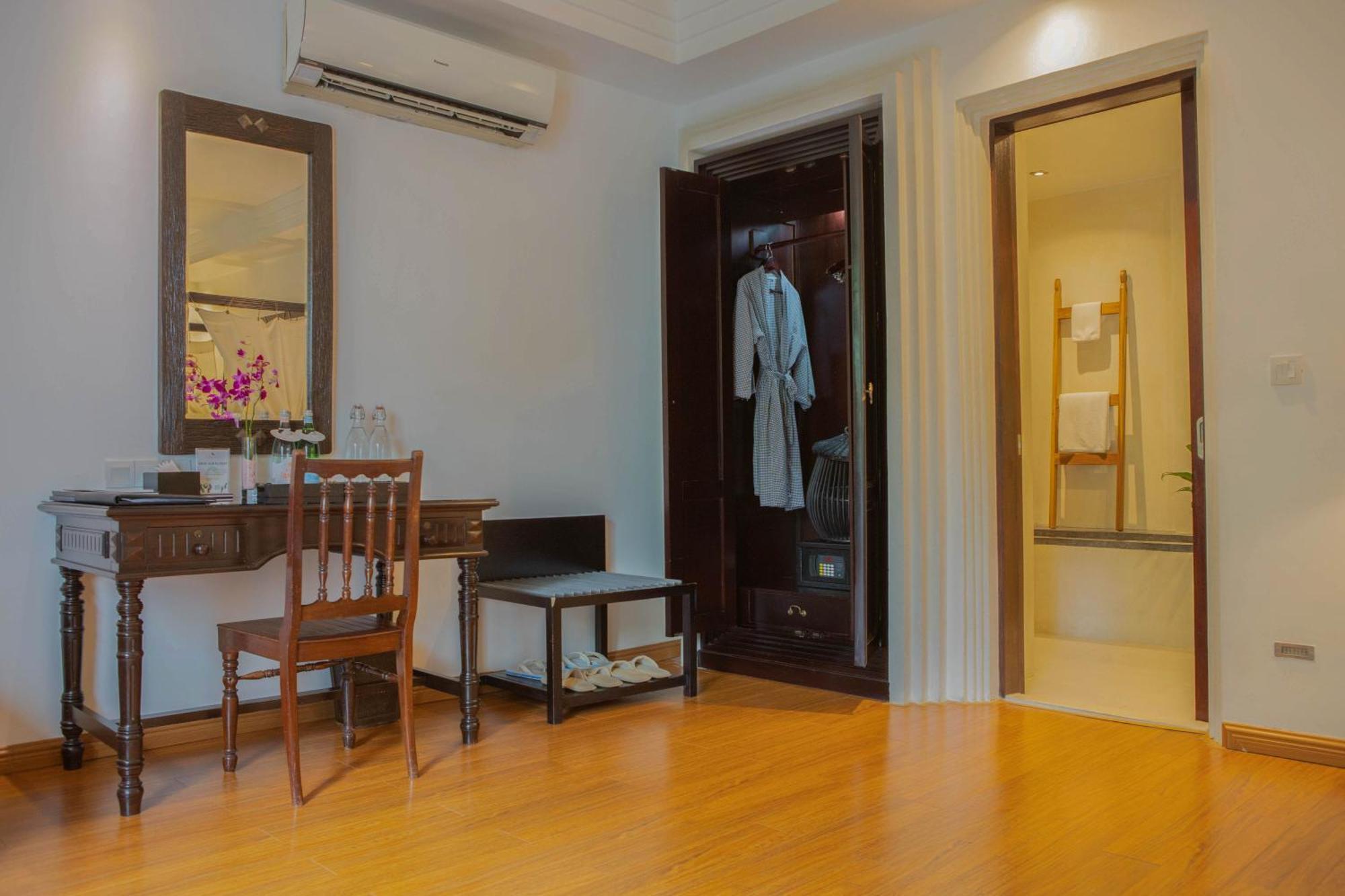 La Rose Suites Phnom Penh Exterior foto